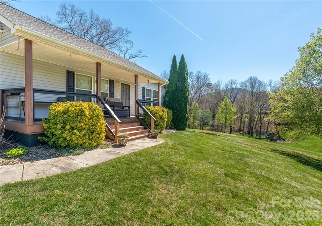 Homes for sale in Leicester, NC | 12 Jackson Cove Rd, Leicester, NC 28748 | MLS# 4366990