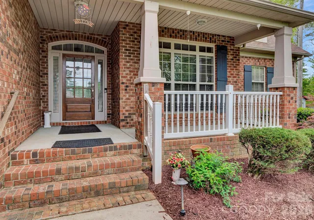 Photo 2 of Single family home for sale at 2005 Brookhollow Ct, Indian Trail, NC 28079 | MLS# 4367033 | Listing updated on 2026-09-26