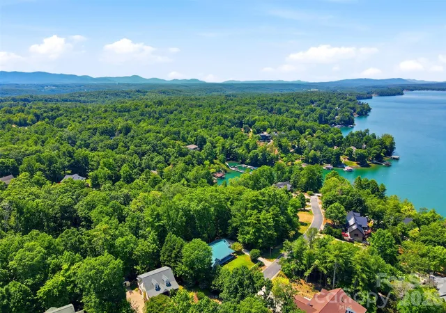 40th image of 4639 Harbor View Ter, Morganton, NC 28655 | MLS# 4367035