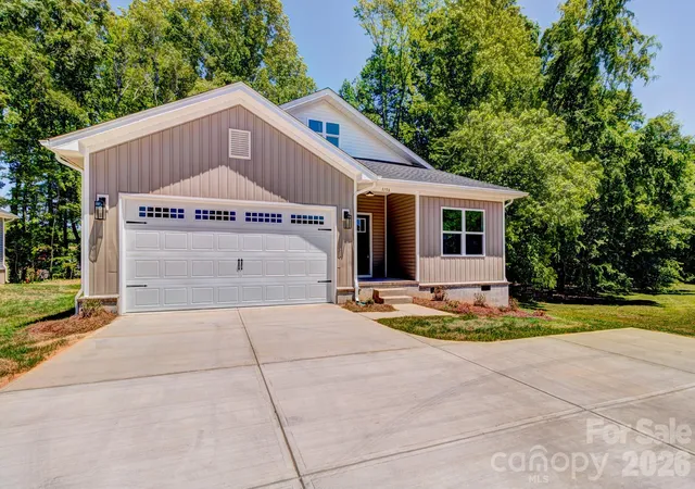 Photo 3 of Single family home for sale at 315a S Pink St, Cherryville, NC 28021 | MLS# 4367051 | Listing updated on 2026-09-20