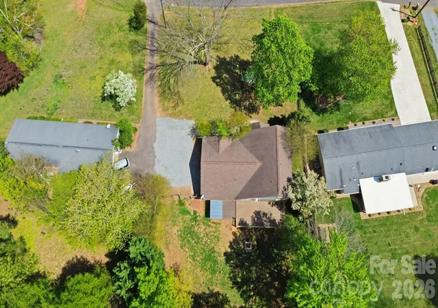 Homes for sale in Denver, NC | 2036 Hickory Hills Dr, Denver, NC 28037 | MLS# 4367061