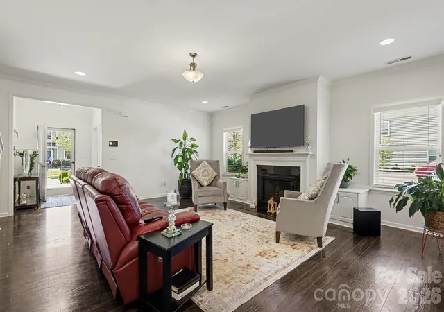 Photo 4 of Single family home for sale at 2715 Watergarden St, York, SC 29745 | MLS# 4367097 | Listing updated on 2026-09-03