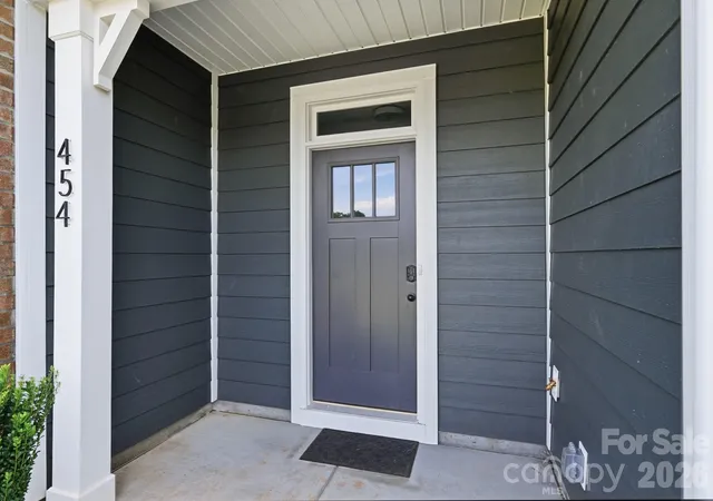 Photo 3 of Townhouse for sale at 454 Blythe Townhome Ln, Waxhaw, NC 28173 | MLS# 4367106 | Listing updated on 2026-10-01
