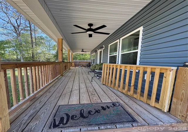 Homes for sale in New London, NC | 196 8Th Ave, New London, NC 28127 | MLS# 4367149