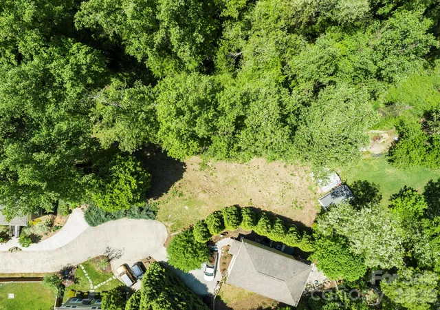 1st image of 20 Riverlink Ln, Asheville, NC 28806 | MLS# 4367154
