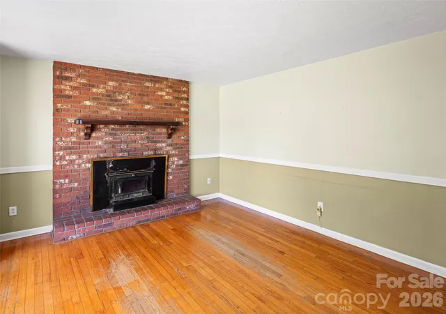 Homes for sale in Asheville, NC | 32 Hillendale Rd, Asheville, NC 28805 | MLS# 4367187