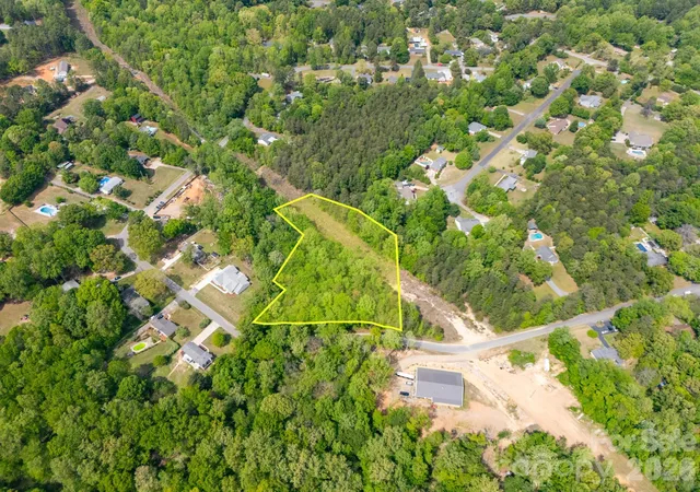 1st image of 00a Briarwood Cir, Fort Mill, SC 29715 | MLS# 4367189