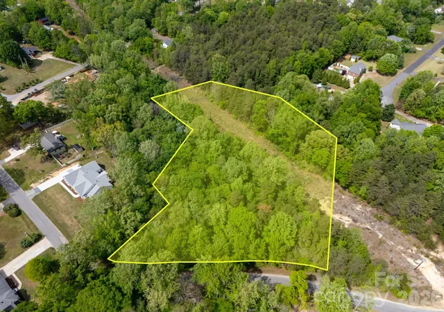 5th image of 00A Briarwood Cir, Fort Mill, SC 29715 | MLS# 4367189