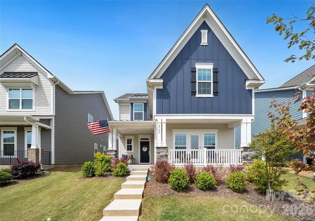 Homes for sale in Fort Mill, SC | 2726 Monument Point Cir, Fort Mill, SC 29715 | MLS# 4367204