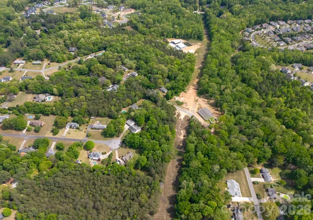 3rd image of 00B Briarwood Cir, Fort Mill, SC 29715 | MLS# 4367227