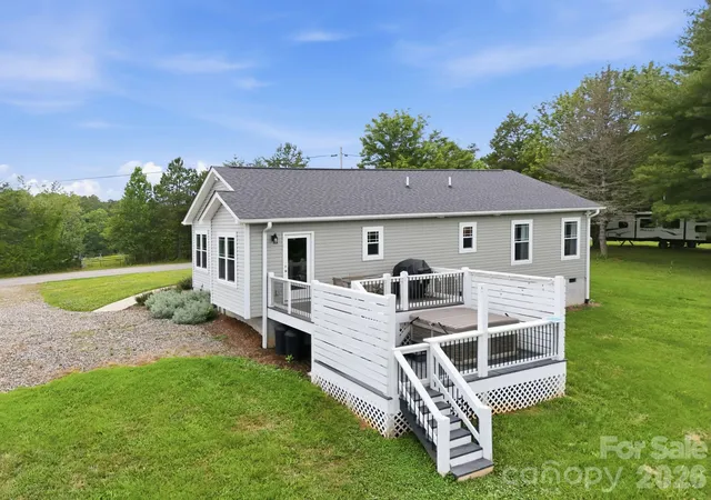 Homes for sale in Leicester, NC | 1781 Bear Creek Rd, Leicester, NC 28748 | MLS# 4367233