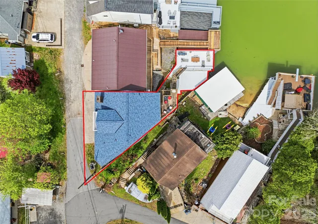 3rd image of 102 Havnaers Pt, Lake Lure, NC 28746 | MLS# 4367288