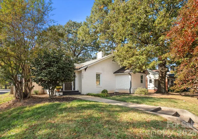 2nd image of 3001 Tuckaseegee Rd, Charlotte, NC 28208 | MLS# 4367359