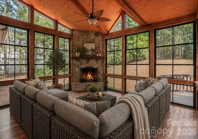 Photo 3 of Single family home for sale at 137 Northington Woods Dr, Mooresville, NC 28117 | MLS# 4367373 | Listing updated on 2026-09-07