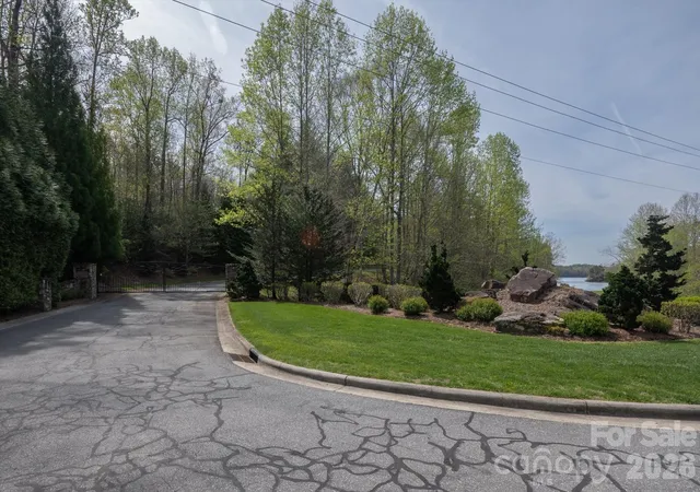 2nd image of 103 Big Tree Wy, Nebo, NC 28761 | MLS# 4367417