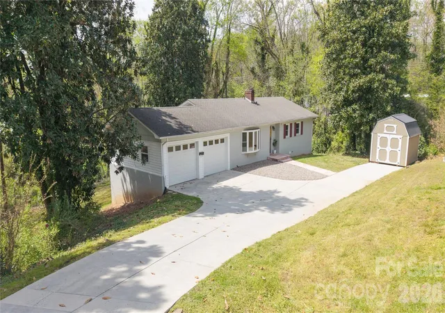 2nd image of 414 Patton St, Morganton, NC 28655 | MLS# 4367437