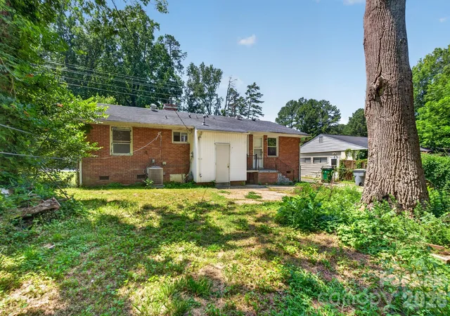 Photo 22 of Sale Pending at 3515 Shamrock Dr, Charlotte, NC 28215 | MLS# 4367453 | Listing updated on 2026-08-02