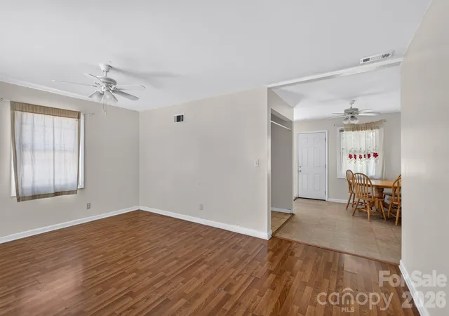 Photo 3 of Sale Pending at 3515 Shamrock Dr, Charlotte, NC 28215 | MLS# 4367453 | Listing updated on 2026-08-02