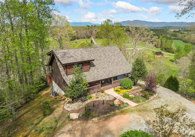 2nd image of 295 Outback Trl #29, Nebo, NC 28761 | MLS# 4367465