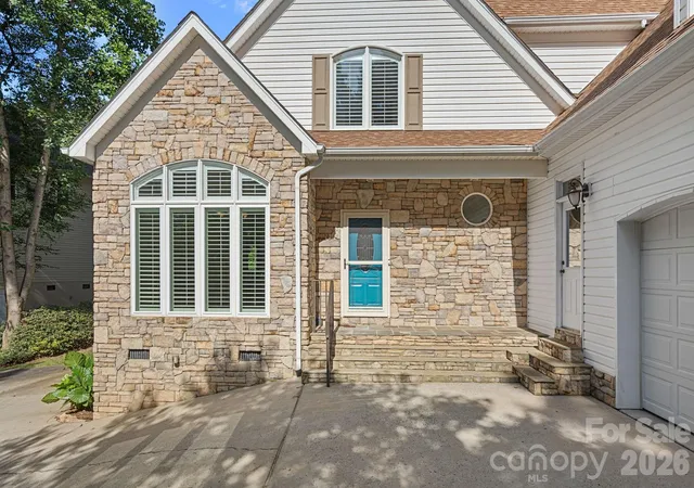 Photo 2 of Single family home for sale at 3889 Granite St, Terrell, NC 28682 | MLS# 4367523 | Listing updated on 2026-09-01