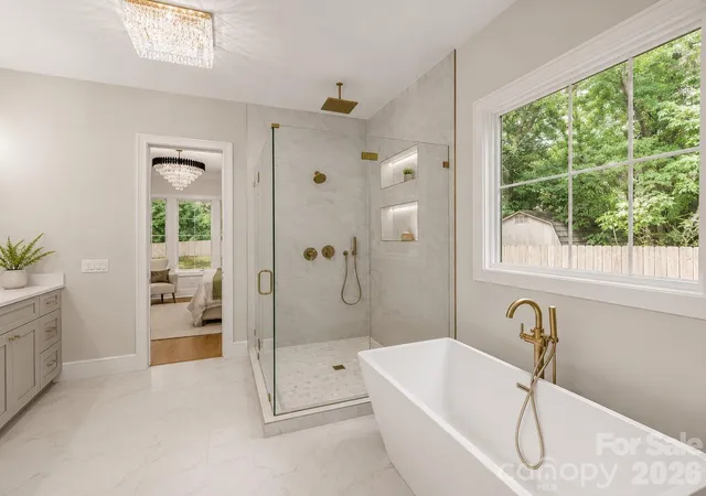 Photo 4 of Single family home for sale at 3032 Northampton Dr, Charlotte, NC 28210 | MLS# 4367556 | Listing updated on 2026-10-15