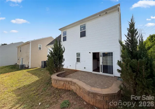 5th image of 8321 Candlenut Ln, Charlotte, NC 28215 | MLS# 4367715