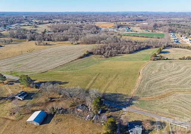 4th image of 01 Dobbins Mill Rd, Yadkinville, NC 27055 | MLS# 4367801