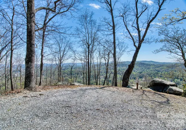 22nd image of E11 Marble Heights Trl, Hendersonville, NC 28791 | MLS# 4367848