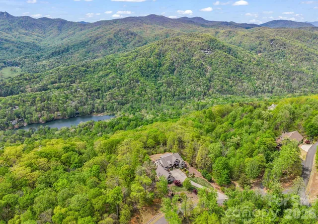 3rd image of 189 Tatanka Trl, Lake Lure, NC 28746 | MLS# 4367924