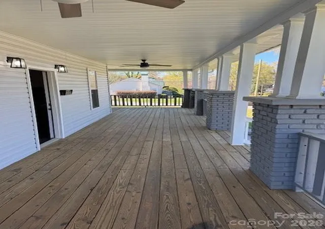 4th image of 806 4Th Street Dr Nw, Hickory, NC 28601 | MLS# 4367995