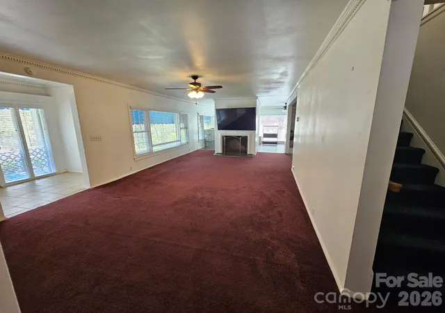 Photo 3 of Sale Pending at 34 Landfair Ln, Hendersonville, NC 28792 | MLS# 4368004 | Listing updated on 2026-07-10