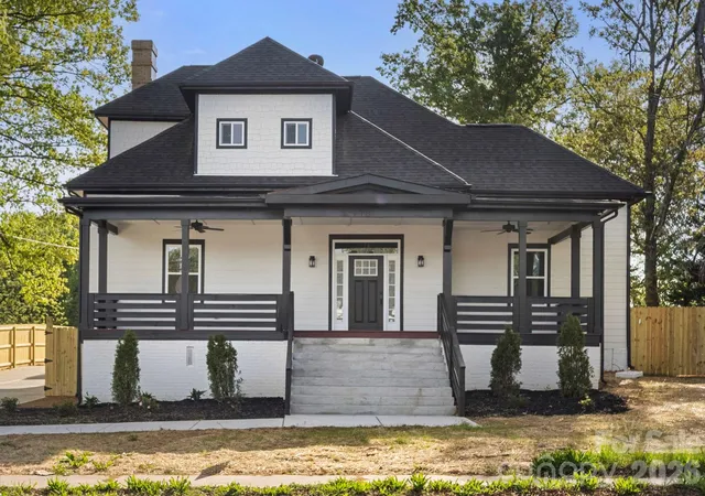 2nd image of 918 N New Hope Rd, Gastonia, NC 28054 | MLS# 4368085