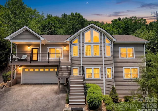 Photo 1 of Single family home for sale at 24 Sunnie Rae Ln, Candler, NC 28715 | MLS# 4368126 | Listing updated on 2026-09-26