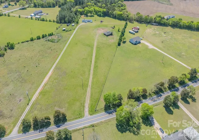 2nd image of 313 E Hwy 324 Hwy, Rock Hill, SC 29732 | MLS# 4368128