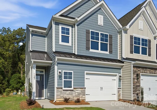Photo 2 of Sale Pending at 127 Viburnum Rd, Waxhaw, NC 28173 | MLS# 4368132 | Listing updated on 2026-09-28