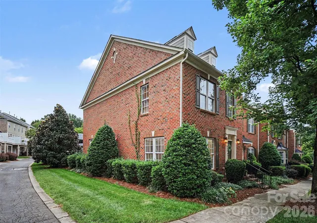 2nd image of 438 Magnolia St, Davidson, NC 28036 | MLS# 4368147