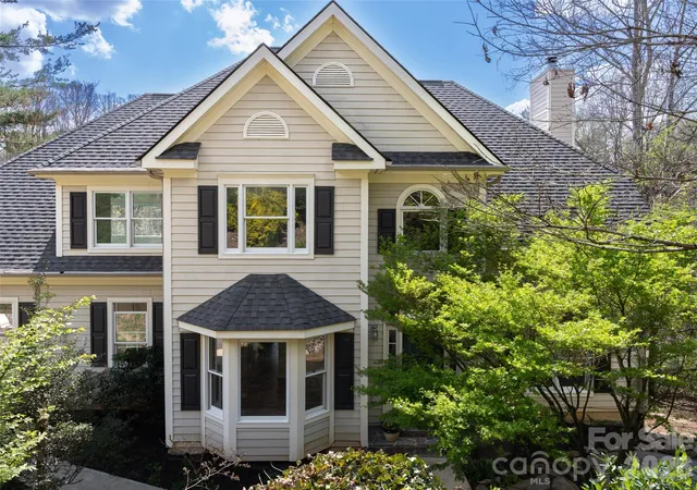 1st image of 39 Eastmoor Dr, Asheville, NC 28805 | MLS# 4368159