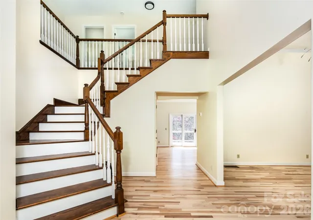 4th image of 39 Eastmoor Dr, Asheville, NC 28805 | MLS# 4368159