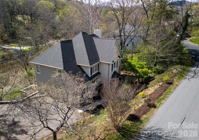 46th image of 39 Eastmoor Dr, Asheville, NC 28805 | MLS# 4368159
