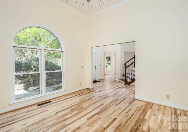 5th image of 39 Eastmoor Dr, Asheville, NC 28805 | MLS# 4368159