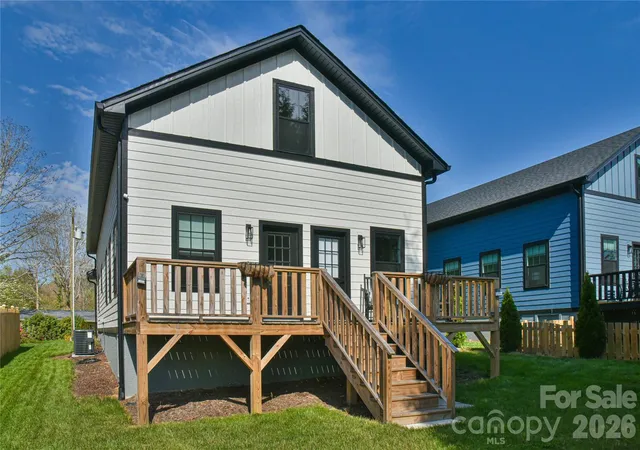 30th image of 310 Portmanvilla Rd, Black Mountain, NC 28711 | MLS# 4368197