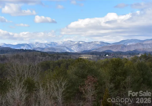 Photo 2 of Single family home for sale at 44 Dane Acres Dr, Alexander, NC 28701 | MLS# 4368207 | Listing updated on 2026-08-27
