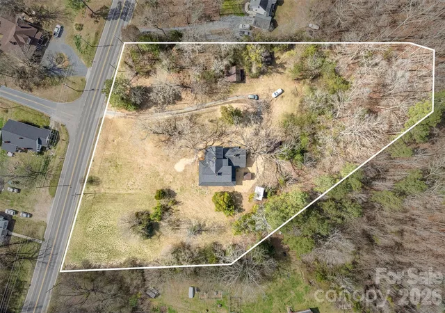 Homes for sale in Mount Gilead, NC | 502 W Allenton St, Mount Gilead, NC 27306 | MLS# 4368225
