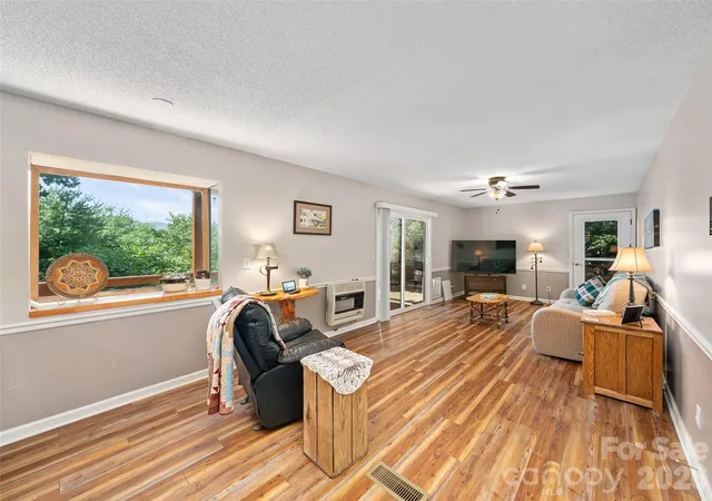 4th image of 254 Shepard Wy, Burnsville, NC 28714 | MLS# 4368226