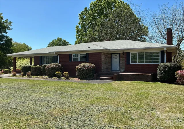 Homes for sale in Locust, NC | 219 N Central Ave, Locust, NC 28097 | MLS# 4368249