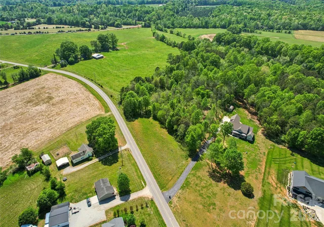 3rd image of 1025 Patterson Farm Rd, Mooresville, NC 28115 | MLS# 4368259