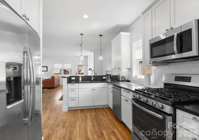 4th image of 46 Rumbough Pl, Asheville, NC 28806 | MLS# 4368330