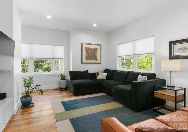5th image of 46 Rumbough Pl, Asheville, NC 28806 | MLS# 4368330