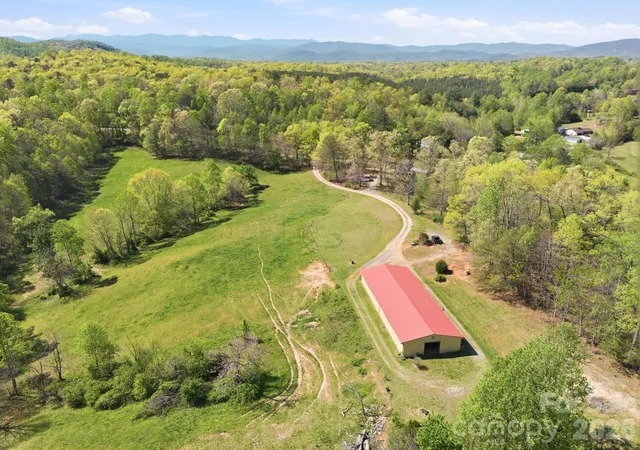 Photo 2 of Single family home for sale at 573 & 577 Randolph Rd, Marion, NC 28752 | MLS# 4368362 | Listing updated on 2026-07-24