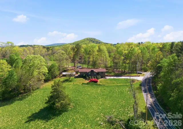 Photo 3 of Single family home for sale at 573 & 577 Randolph Rd, Marion, NC 28752 | MLS# 4368362 | Listing updated on 2026-10-11